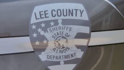 Teen dies in Lee County crash