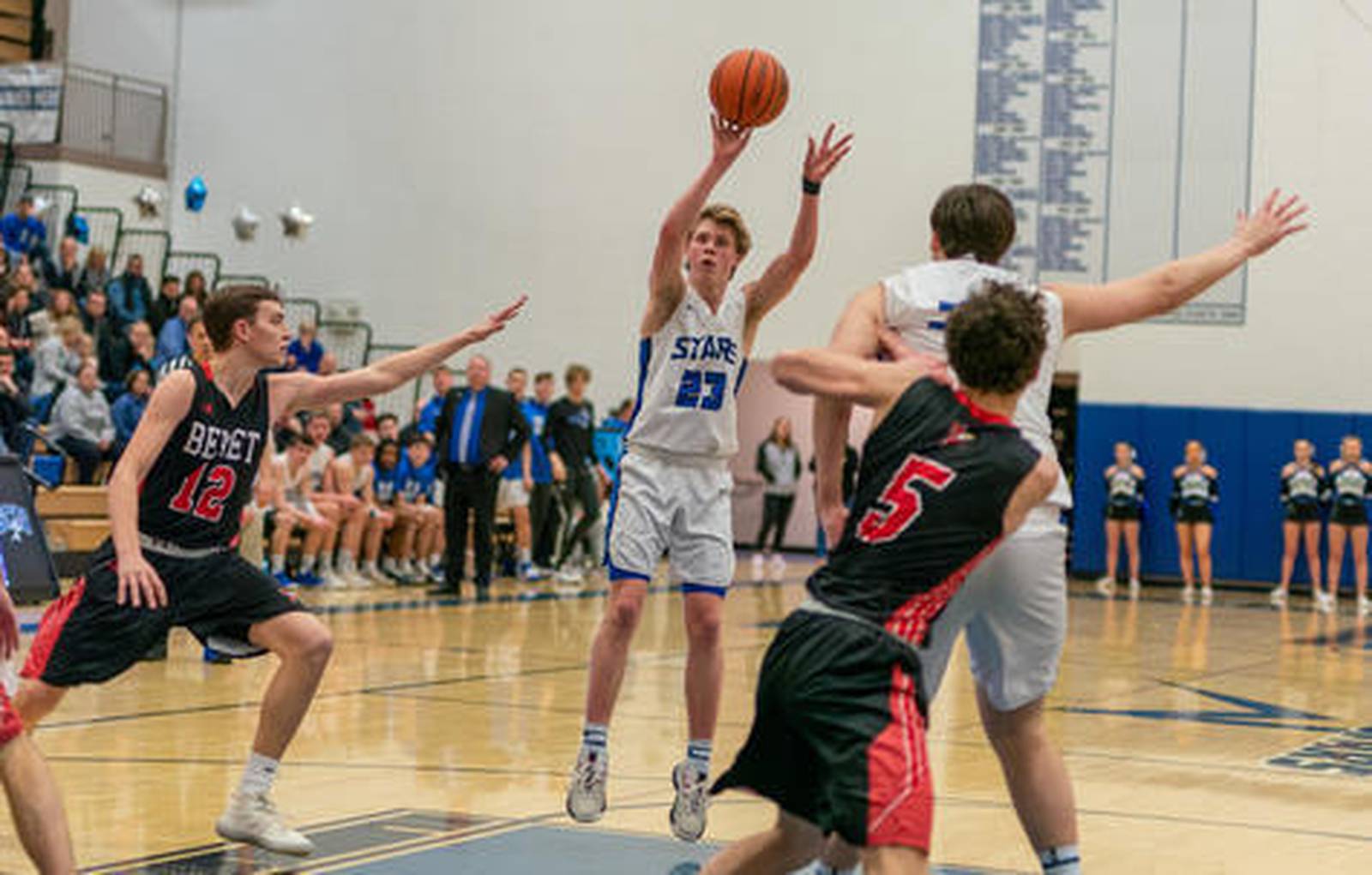 Boys Basketball Previewing St. Charles East vs. St. Charles North in