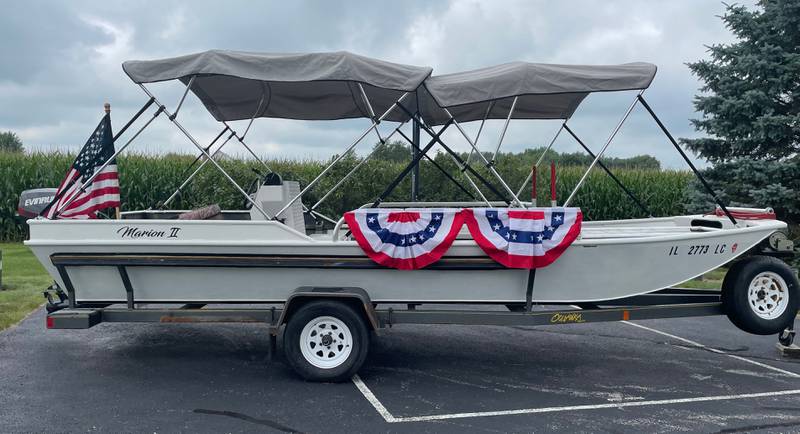 Canal cruise boat Marion II