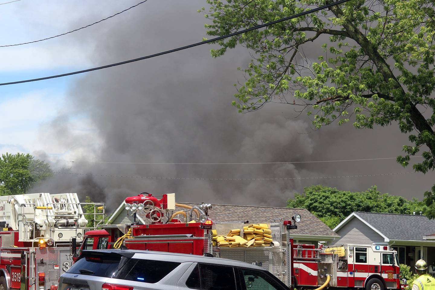 Smoke billows from the fire at 919 E. Benton St. in Morris. The building contains more than 100,000 pounds of lithium batteries and the east side of Morris has been evacuated.