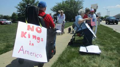 Residents of Shorewood senior complex join anti-Trump protest day