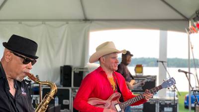 5 things to do in McHenry County: Blues, Brews & BBQ, a car show and outdoor shopping