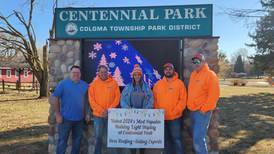 Boss Roofing creates ‘Most Popular Light Display’ at Rock Falls’ Centennial Park