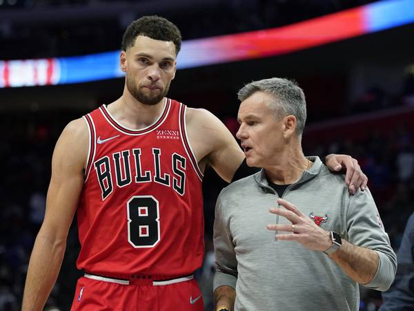 LaVine scores 34 points, Bulls beat Pistons 94-88 in opener