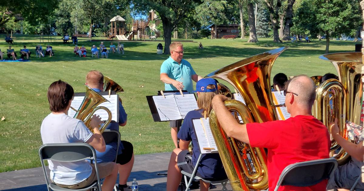 Photos: Summertubafest returns to Peru – Shaw Local