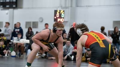 Teams tune up for wrestling postseason at Reed-Custer Comet Classic