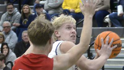 Marquette rallies from 14-point deficit, tops Hall by 15 for third place at Shipyard Showdown