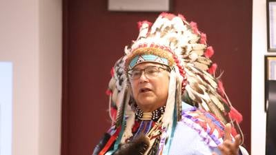 Photos: Native American speaks at Spring Valley Library 