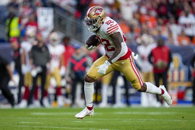 San Francisco 49ers running back Jeff Wilson Jr. (22) runs against the Denver Broncos during an NFL football game Sunday, Sept. 25, 2022, in Denver. (AP Photo/Jack Dempsey)