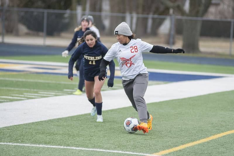 Oregon's Mariah Drake handles the ball against Sterling Saturday, March 26, 2022.