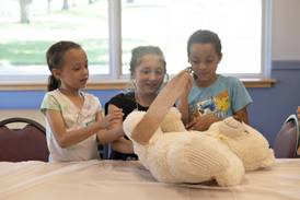 Whiteside 4-H session teaches kids what it’s like to be a veterinarian