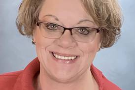 Huntley School Board member resigns