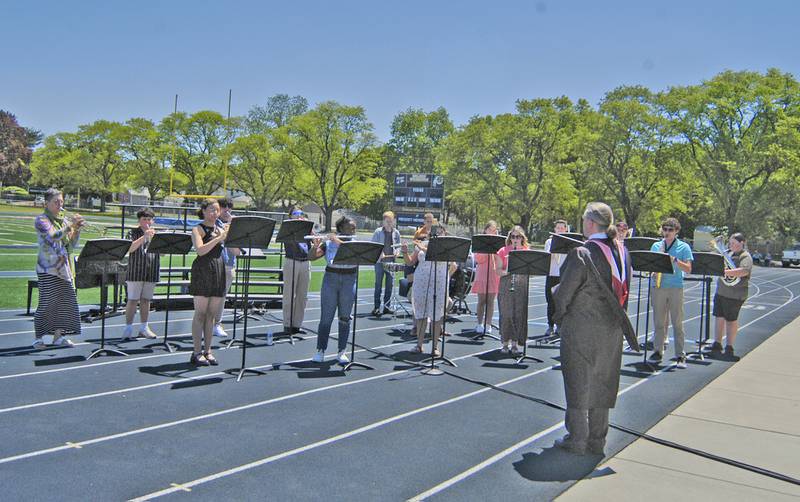 Pop and Circumstance isperformed by th SHS Brass Ensemble. The Sterling Class of 2025 Commencement Ceremony was held on Sunday, May 18, 2025 at Roscoe Eades Field in Sterling.