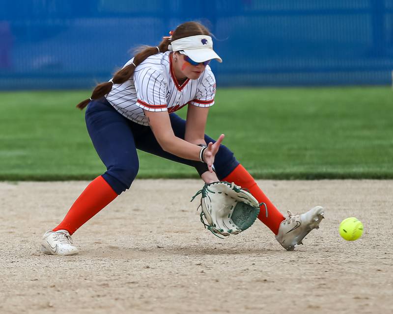 Oswego's Marissa Moffett (5) fields a ground ball during Class 4A Oswego Regional final softball game between Yorkville at Oswego. May 24th, 2024.