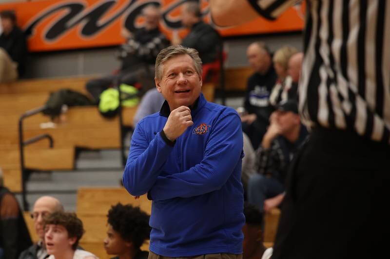 Lincoln-Way East head coach Rick Kolimas talks to the referee during a break in the action against Hinsdale Central in the Lincoln-Way West Warrior Showdown on Saturday January 28th, 2023.