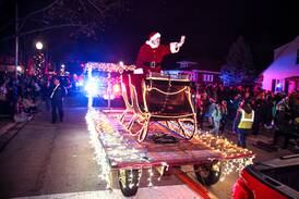 Photos: Morris' Annual Lighted Holiday Parade