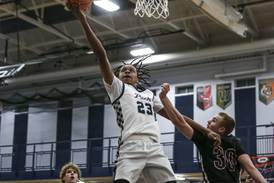Photos: Oswego East vs. Plainfield North boys basketball