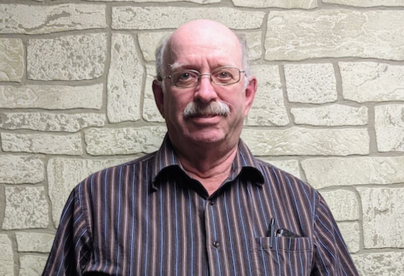 Leonard Sheaffer of Dixon has been recognized for years of service to the Lee County Farm Bureau.