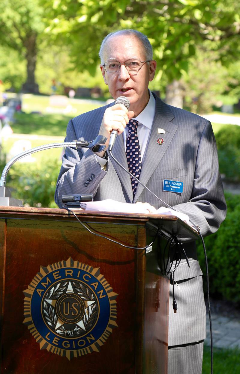 U.S. Congressman Bill Foster, D-Naperville, speaks at the Memorial Day ceremony on Monday, May 29, 2023 at Blackberry Township Cemetery in Elburn.