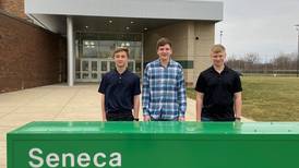 Seneca High School selects 3 sophomores for 2023 HOBY Leadership Seminar