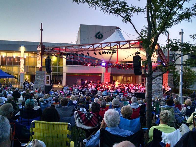 The ‘80s Experience, Rhinestone Cowgirls & more headline summer schedule at McAninch Arts Center