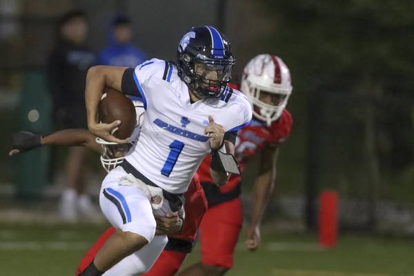Brock Phillip, in St. Francis QB debut, leads late comeback to beat Kenwood