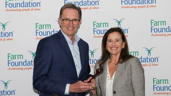 Farm Foundation celebrates board leadership transition