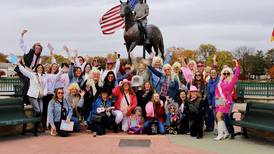 United Way of Lee County celebrates Downtown Dolly Stampede, bringing free books to local children