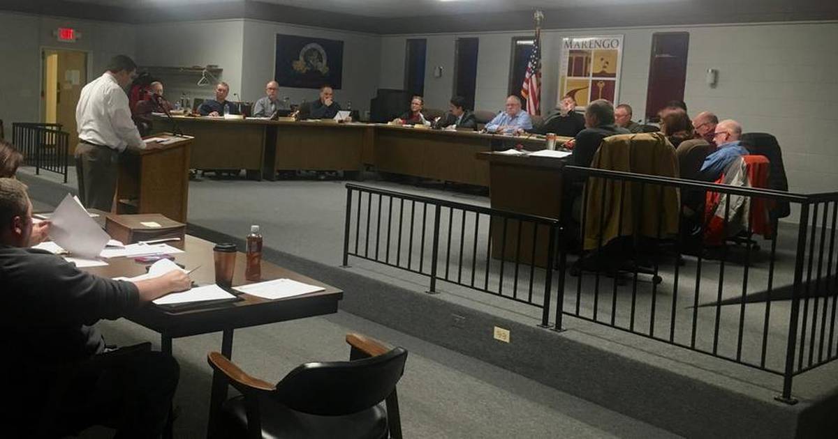 Marengo City Council addresses city administrator's Sullivan's parking
