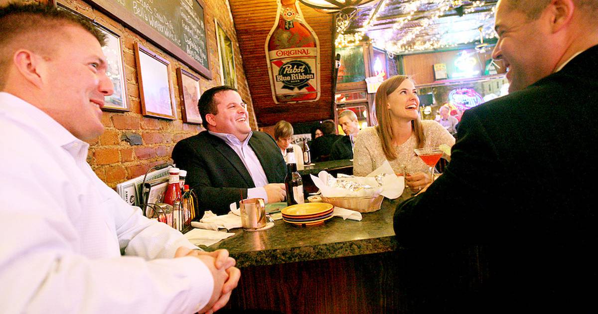 Best bars in suburbs, Illinois Valley, Sauk Valley & DeKalb County to celebrate ‘Drinksgiving’