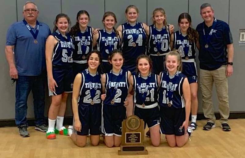 Trinity, Fieldcrest girls basketball teams place fourth at IESA state