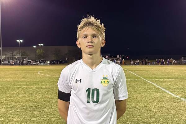 Will Prus, Crystal Lake South hold off Hampshire to snap losing streak