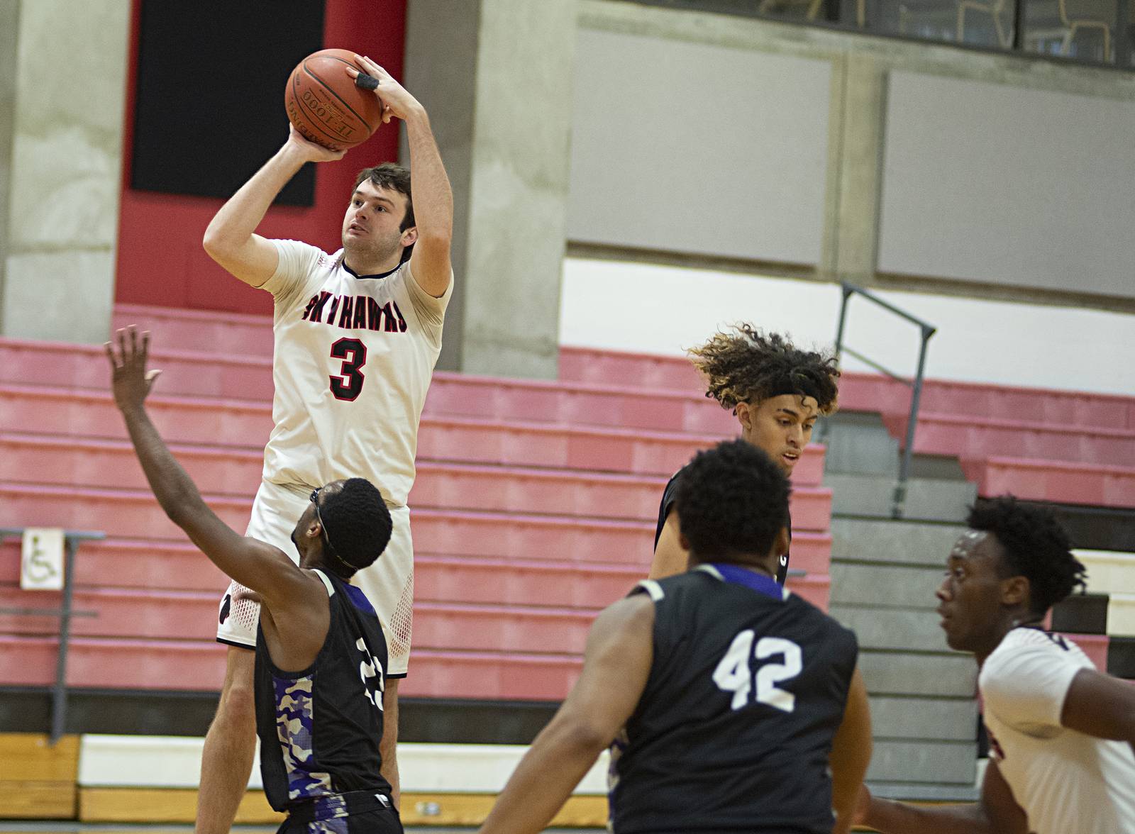 Photos SVCC vs IVCC men's basketball Shaw Local