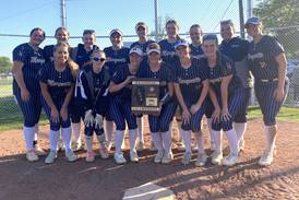 Marquette survives wild sixth inning to top Grant Park, claim Class 1A regional title