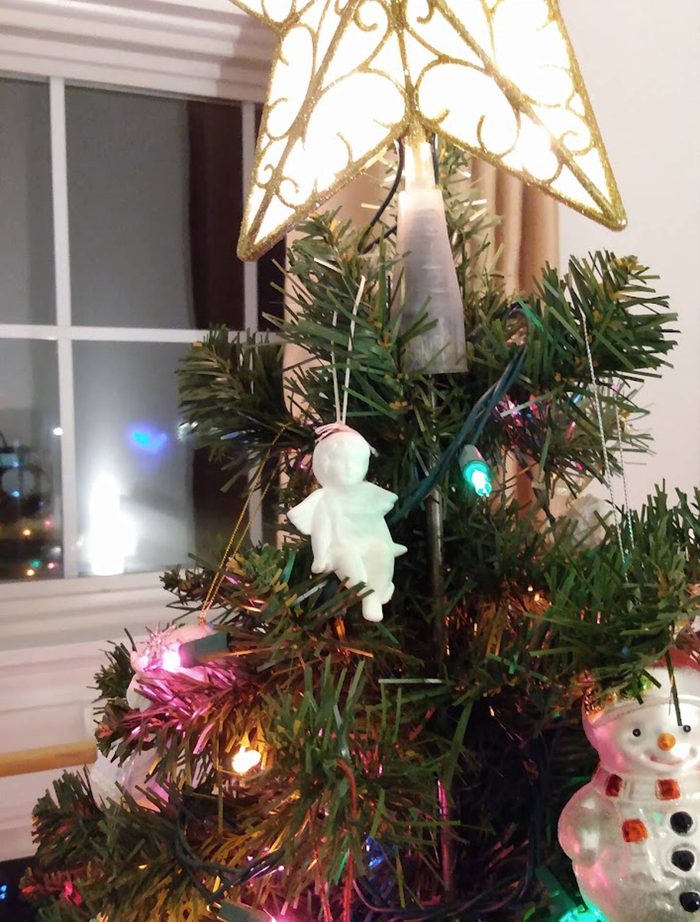 An ornament submission by Kristi Funni.