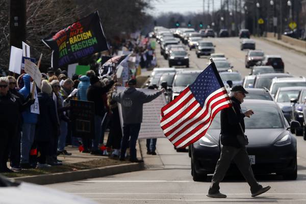 Photos: No Kings rally in McHenry