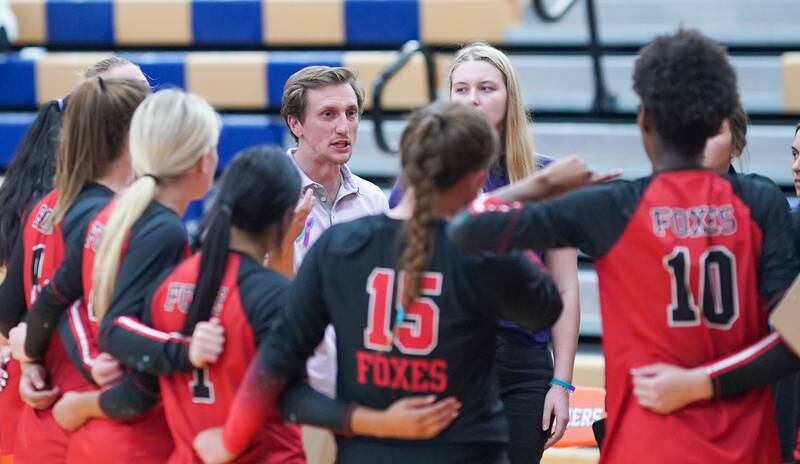 Yorkville's head coach Ryan Donato talks to his team during a time-out against Oswego during a volleyball match at Oswego High School on Thursday, Sept. 14, 2023.