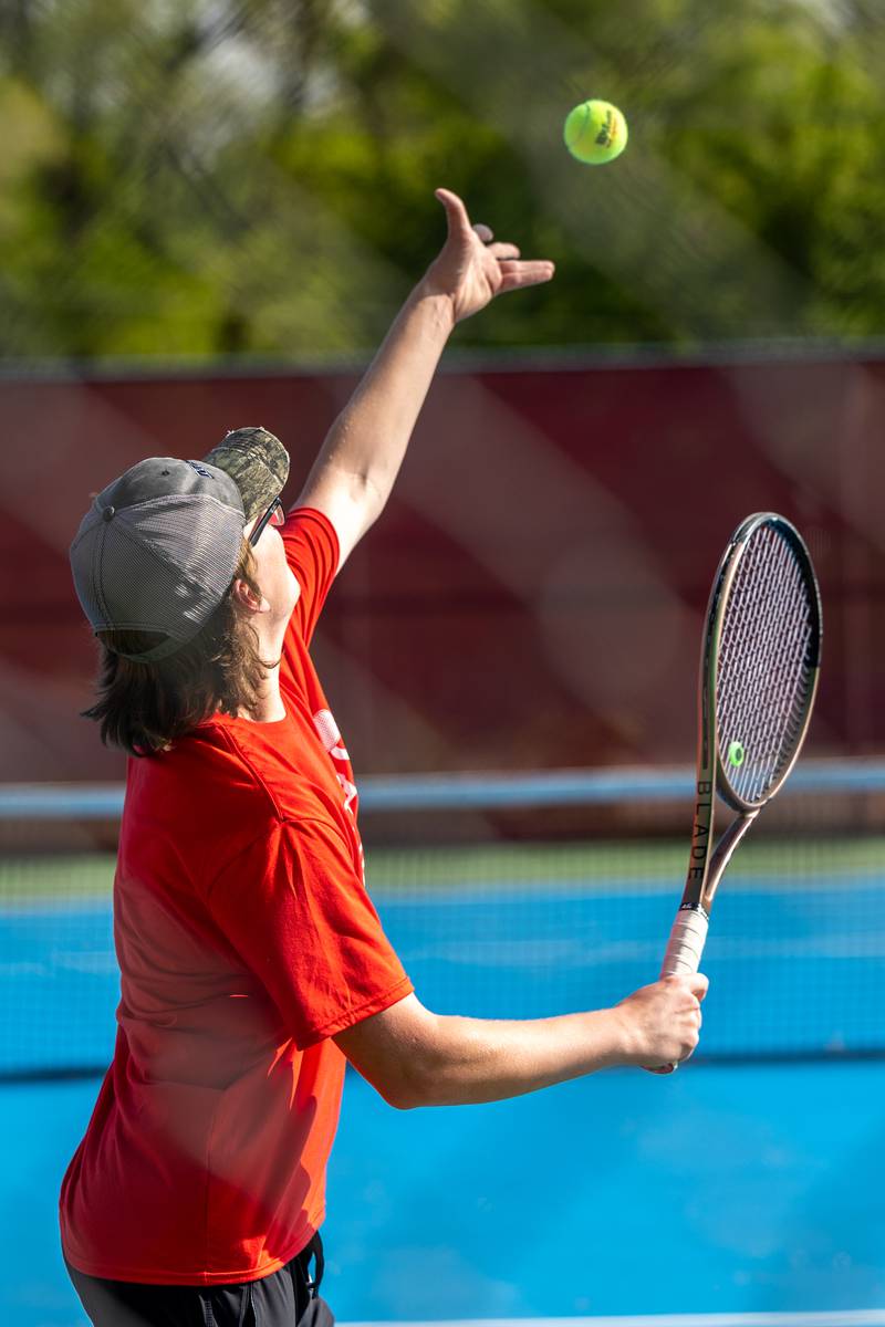 Collin Olszewski of Ottawa serves ball on Monday, May 5, 2025 at Streator High School in Streator.