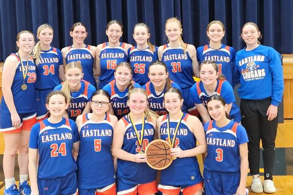 Newman boys basketball advances to Forreston tourney title game: Thursday’s Sauk Valley roundup