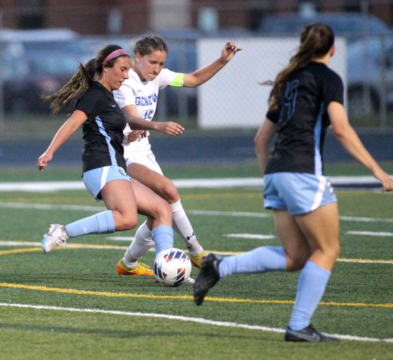 St. Charles North’s Bella Najera attacks the ball for a goal during a Class 3A West Chicago Sectional semifinal against Geneva on Tuesday, May 23, 2023.