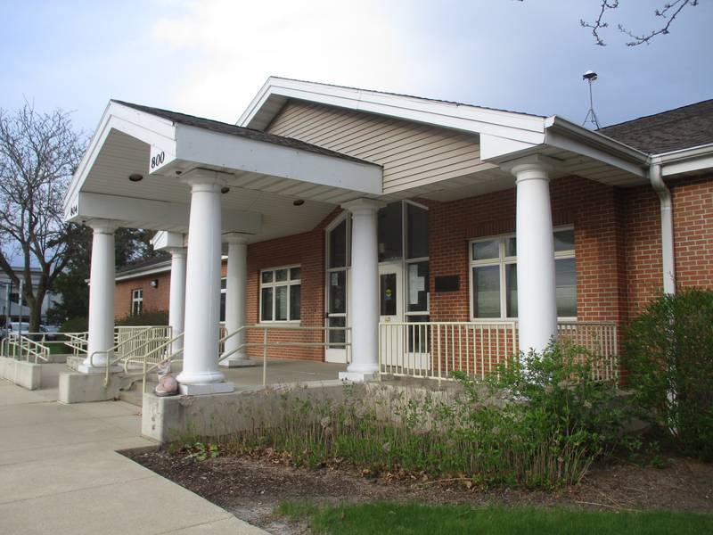 Yorkville School District Y115 is purchasing the former Yorkville City Hall building at 800 Game Farm Road for $700,000. The building is seen here on April 24, 2023. The city has moved to its new City Hall building at 651 Prairie Pointe Drive.