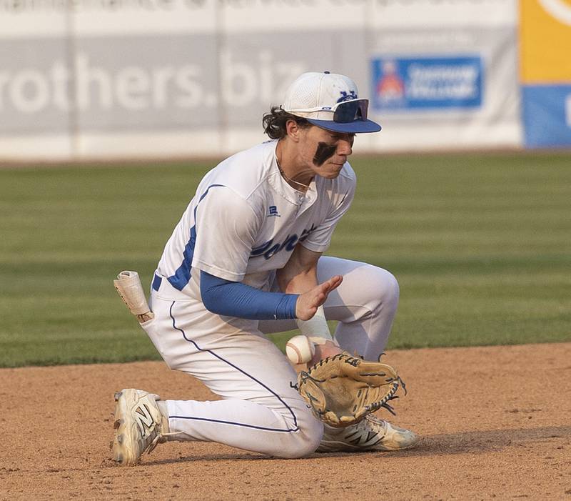 Newman’s Garret Matznick makes a play a shortstop against Chicago Hope Monday, June 2, 2025, during the Class 2A Supersectional at Northwestern Medicine Field in Geneva.