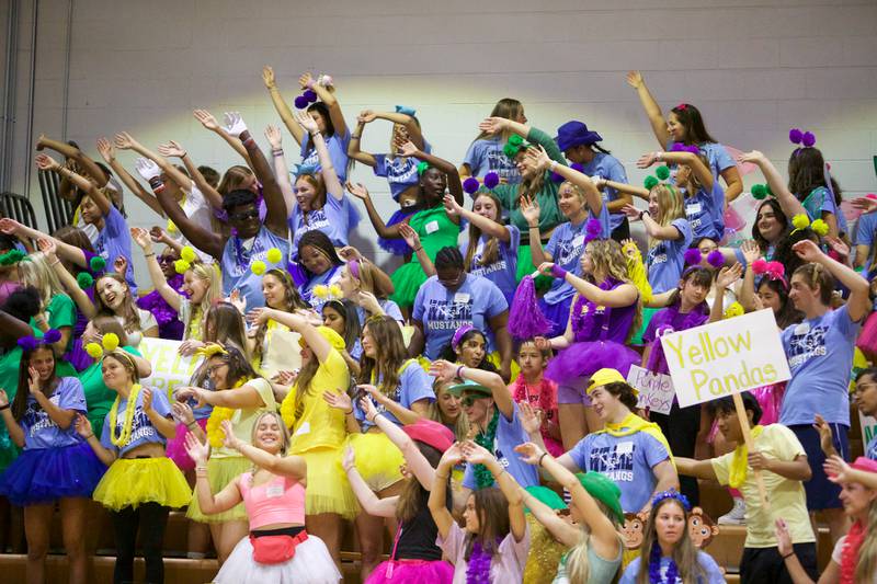 Downers Grove South freshmen Mustang Mad Dash orientation on Saturday Aug.10, 2024 in Downers Grove.