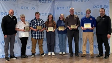 Mendota high school announces Excellence in Education Award winners