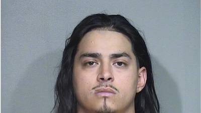 Man caught with loaded gun, cocaine after fleeing crash in Lake in the Hills gets 18-year sentence