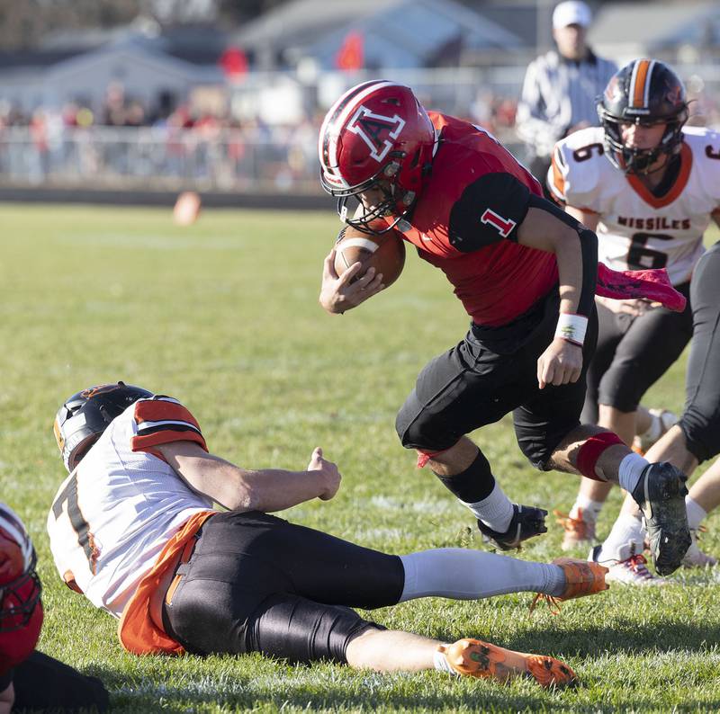 Amboy’s Jose Lopez lunges into the end zone for the first score of the game against Milledgeville Saturday, Nov. 15, 2025, in the 8-man football semifinal.