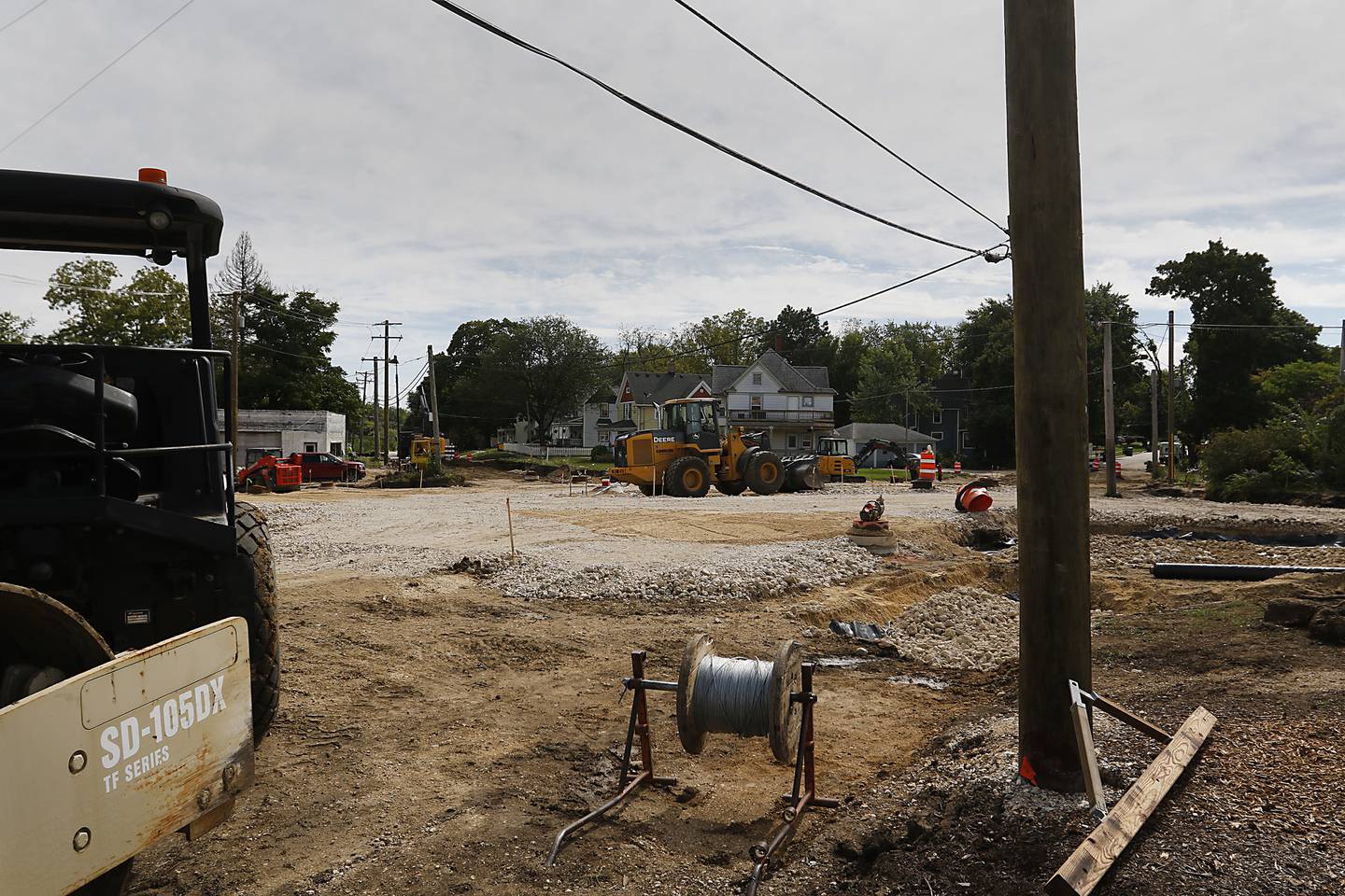 Work continues Wednesday, Sept. 21, 2022, on the construction of a roundabout at the intersection of Lake Avenue, Madison Street and South Street in Woodstock. Roundabouts are a big part of planning and proposed solutions for traffic issues within McHenry County. There are half a dozen intersections where roundabouts are either planned or under construction and there are more sites that have been identified within McHenry County as being potentially suitable for roundabouts in the future. Data from Illinois Department of Transportation shows that roundabouts can significantly improve traffic and decrease both the number of crashes as well as the number of injuries and hospitalizations that occur when crashes do happen.