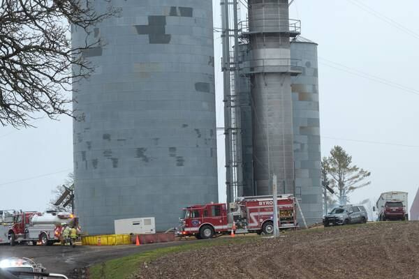 Multiple fire departments respond to machine shed fire northeast of Leaf River