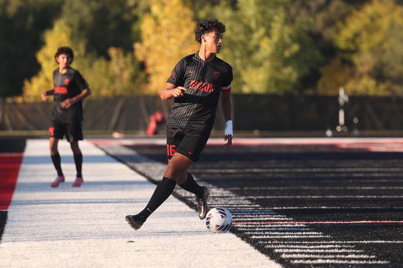 Bolingbrook’s Aaron Palacios-Chaves looks for a play against Waubonsie Valley in the Class 3A Bolingbrook Regional semifinal on Tuesday, Oct. 17, 2023 in Bolingbrook.