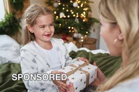 How to Handle Holiday Gifts From the Kids After a Divorce